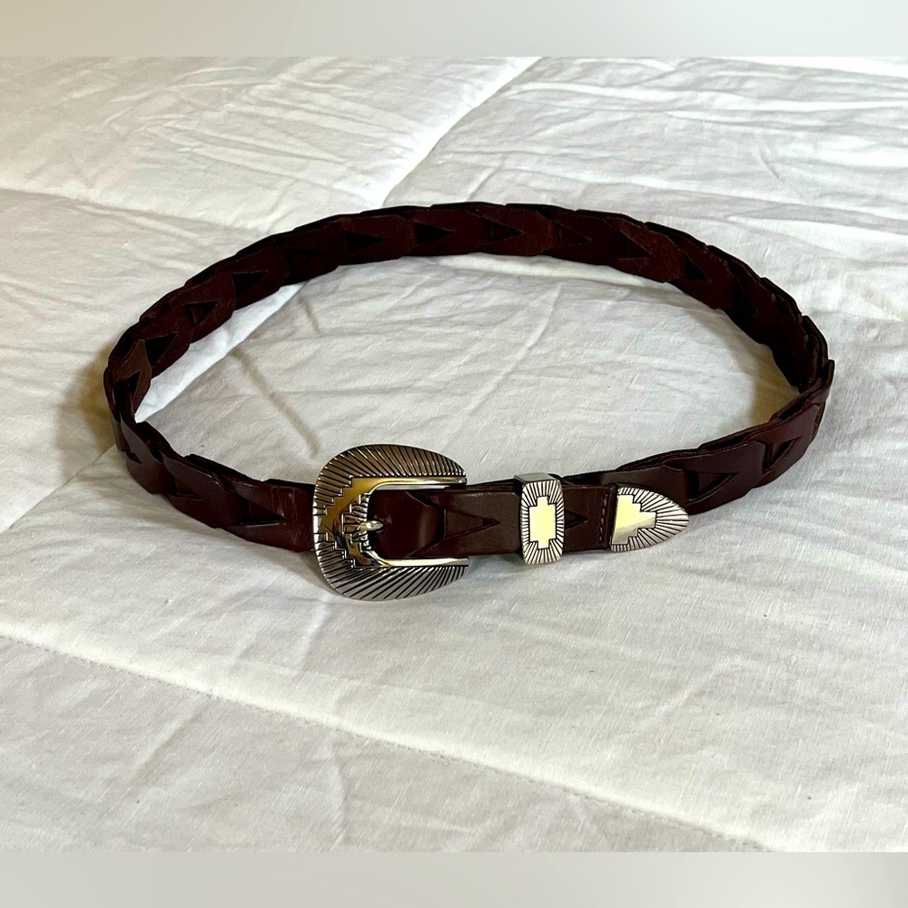 Unbranded Southwestern Style Brown leather Belt with silver hardware sz 34